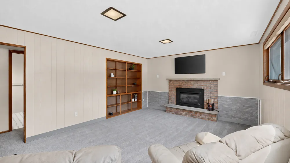 605 Elton Hills Drive NW Rochester, MN 55901