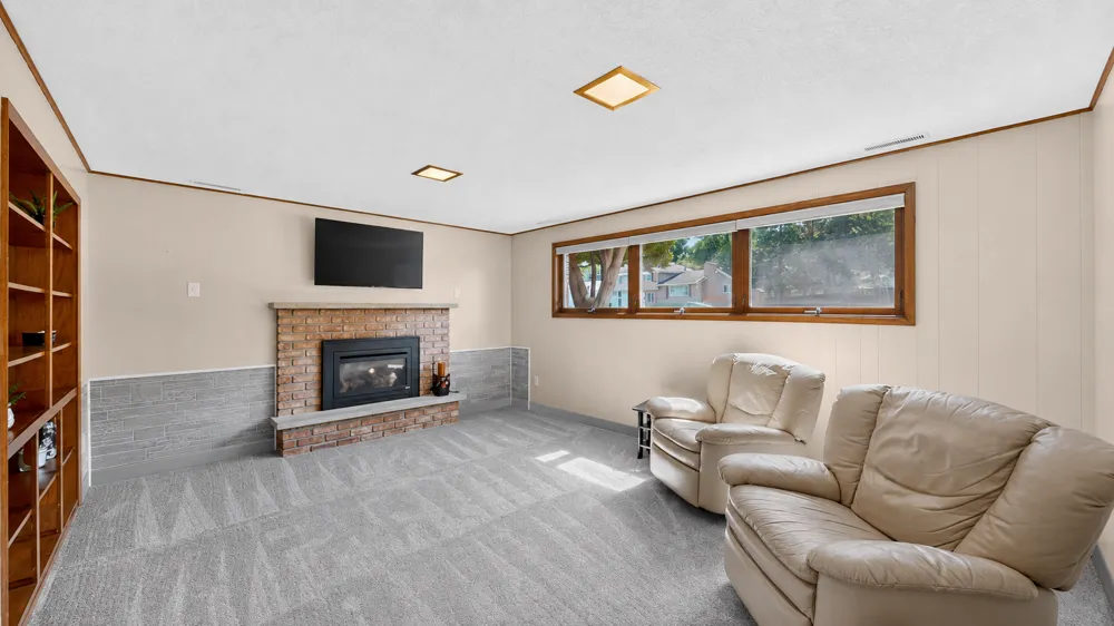 605 Elton Hills Drive NW Rochester, MN 55901