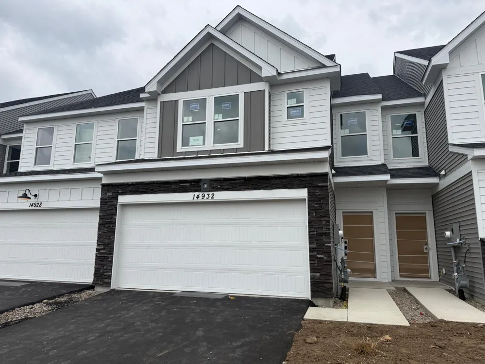 14932 Avondale View Rosemount, MN 55068