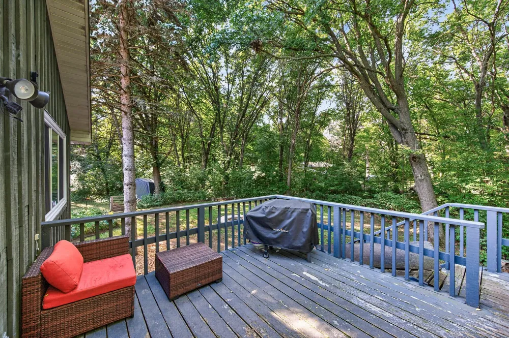 5040 184th Avenue NW Nowthen, MN 55303