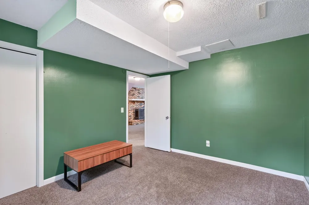 5040 184th Avenue NW Nowthen, MN 55303
