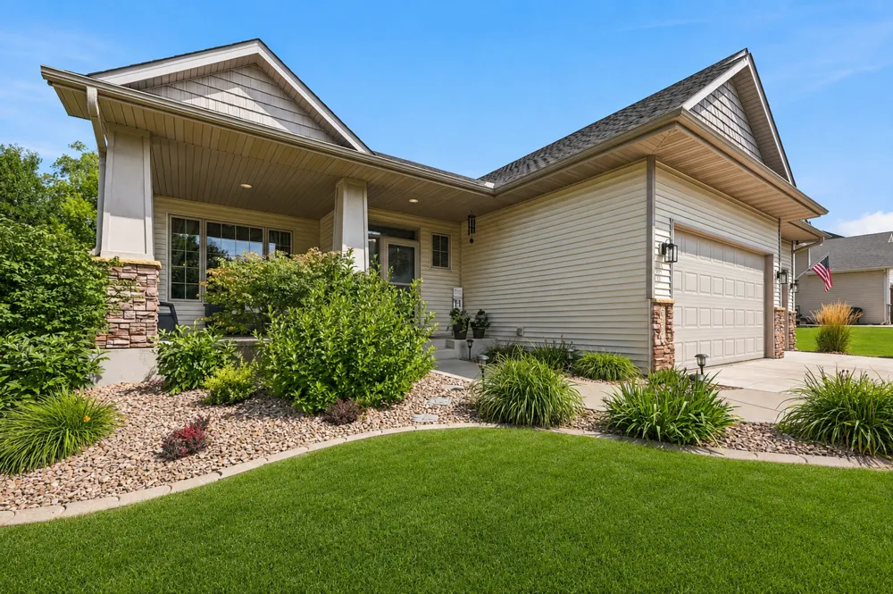 933 Trellis Street Jordan, MN 55352