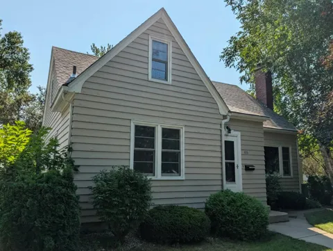 616 S 9th Street