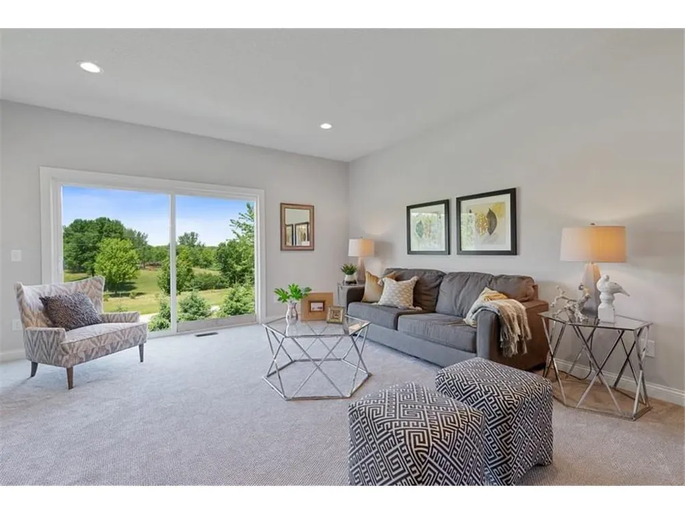 1140 Summit Cove Dassel, MN 55325