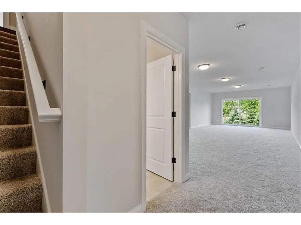 1140 Summit Cove Dassel, MN 55325