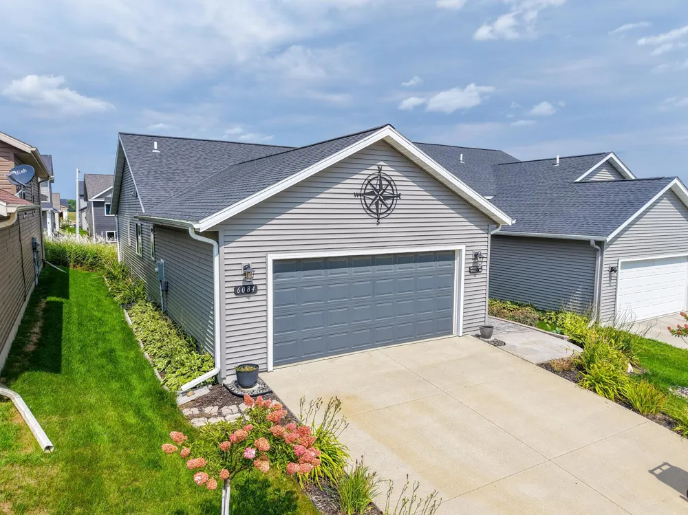6084 Sandstone Street NW Rochester, MN 55901