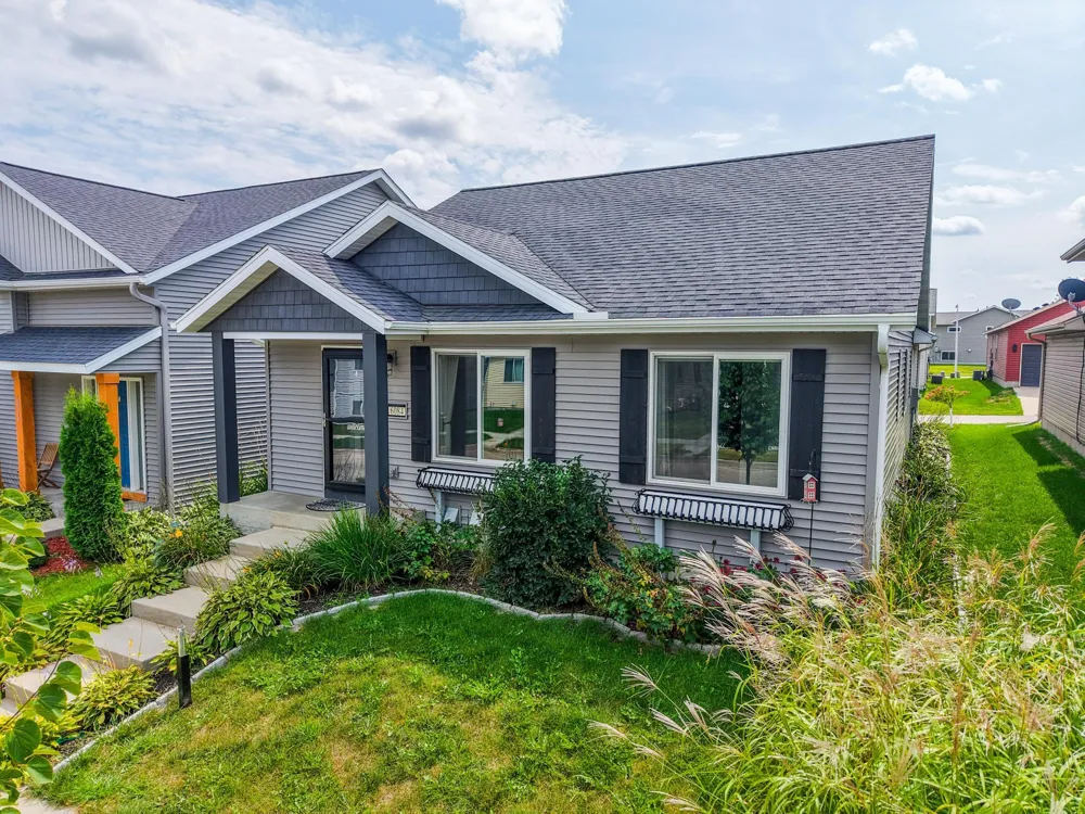 6084 Sandstone Street NW Rochester, MN 55901