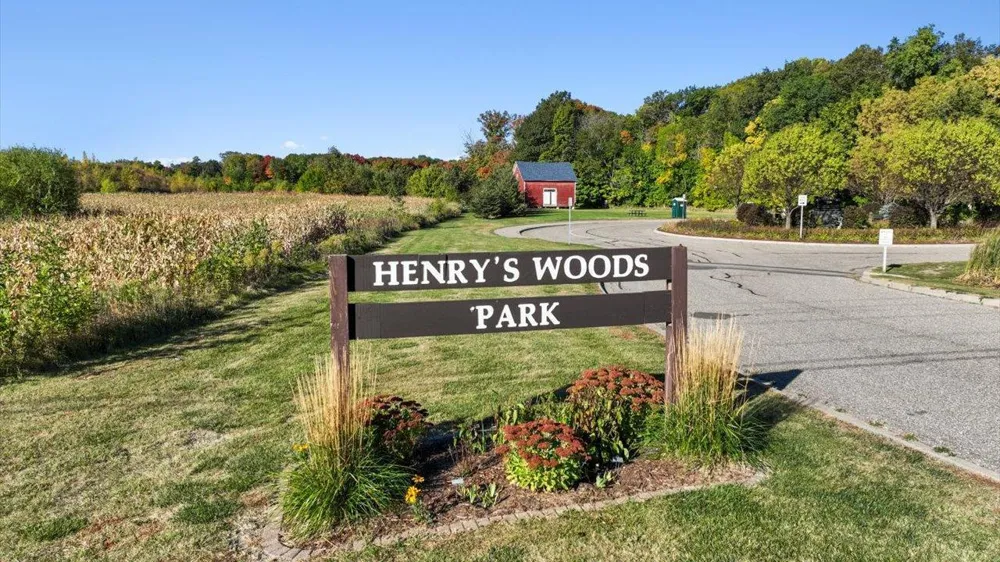12681 Ashbury Drive Rogers, MN 55374