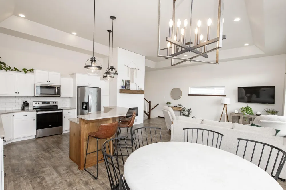3005 38th Avenue S Moorhead, MN 56560