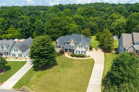 116 Royal Oaks Drive