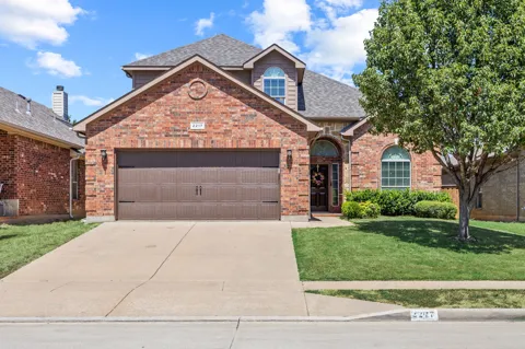 2217 Frosted Willow Lane