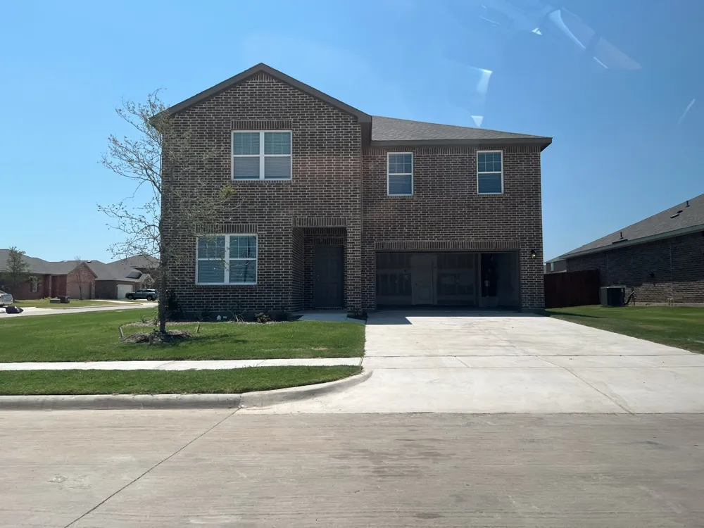 17 Cherryridge Drive Edgecliff Village, TX 76134