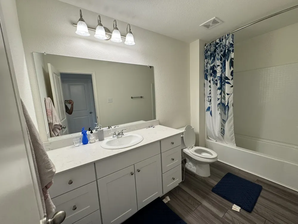 17 Cherryridge Drive Edgecliff Village, TX 76134