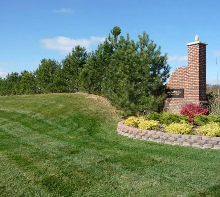5076 Dickinson Court St. Joseph, MI 49085