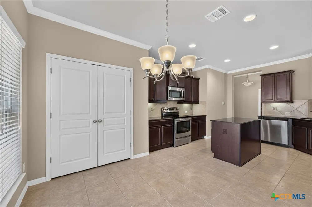 274 Chering Drive Belton, TX 76513
