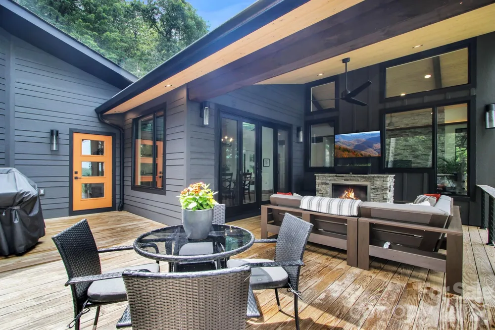 165 Rock Water Extension W Boone, NC 28607