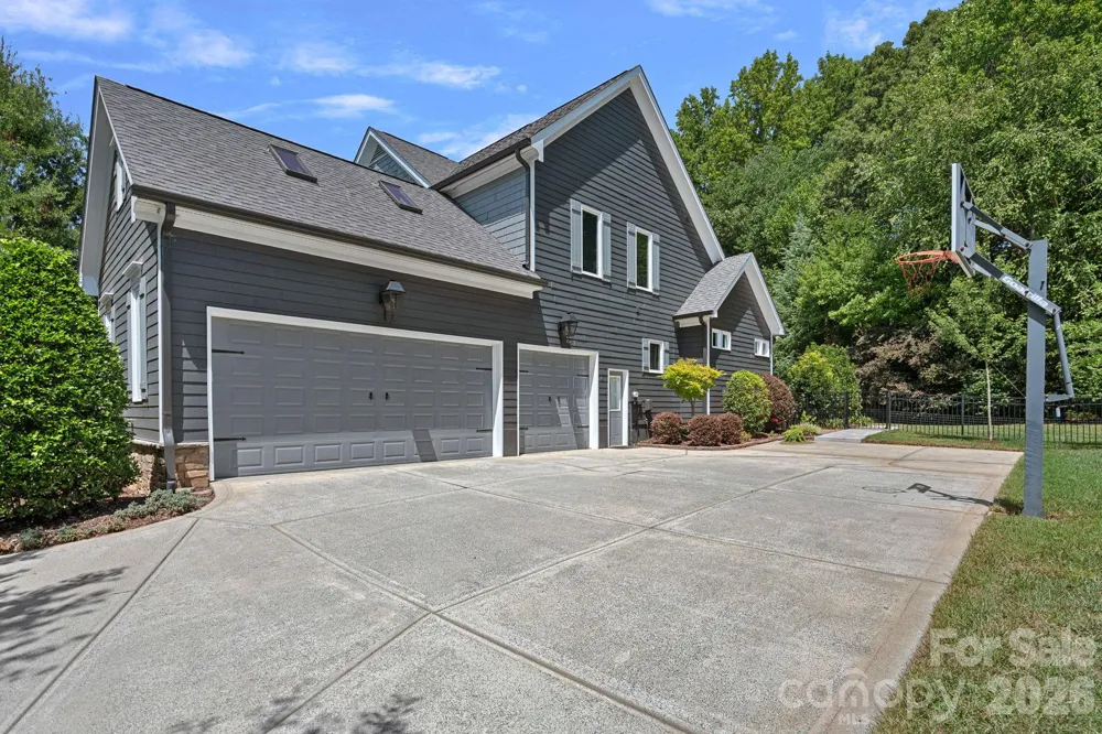 18525 Rollingdale Lane Davidson, NC 28036
