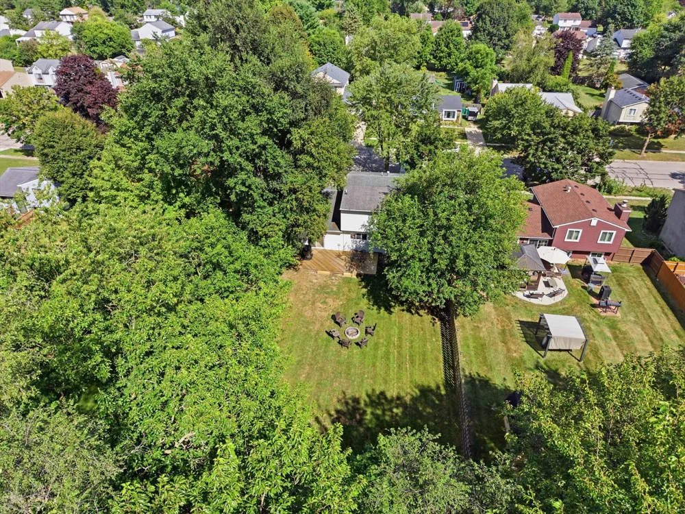 1127 Rue Deauville Boulevard Ypsilanti, MI 48198