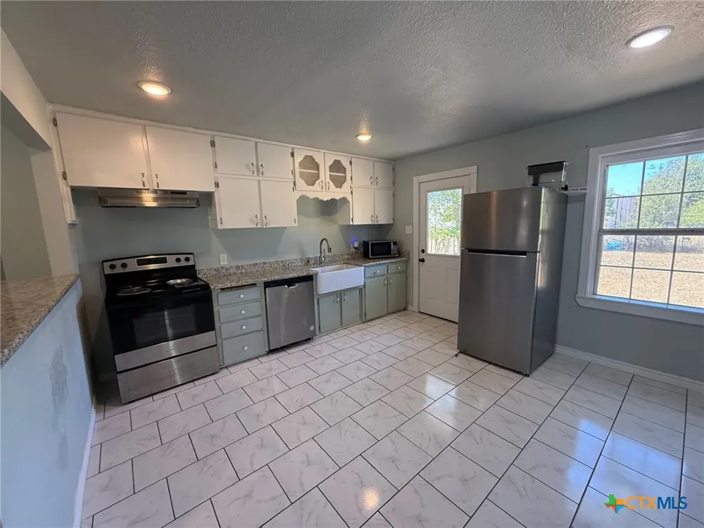 111 16th Street Gatesville, TX 76528