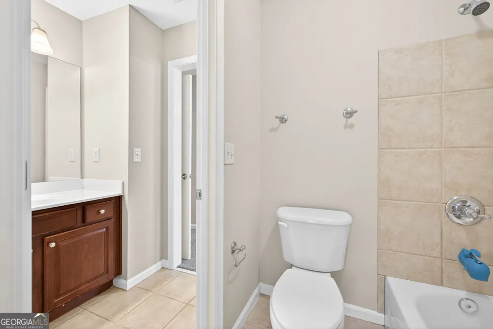 1617 Trilogy Park DR Hoschton, GA 30548