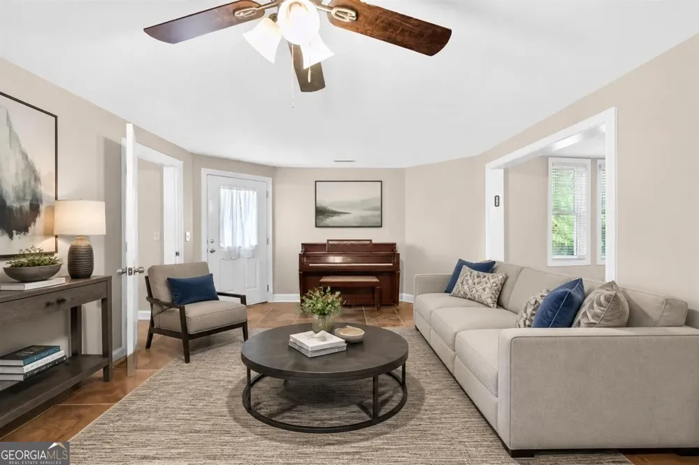 1617 Trilogy Park DR Hoschton, GA 30548