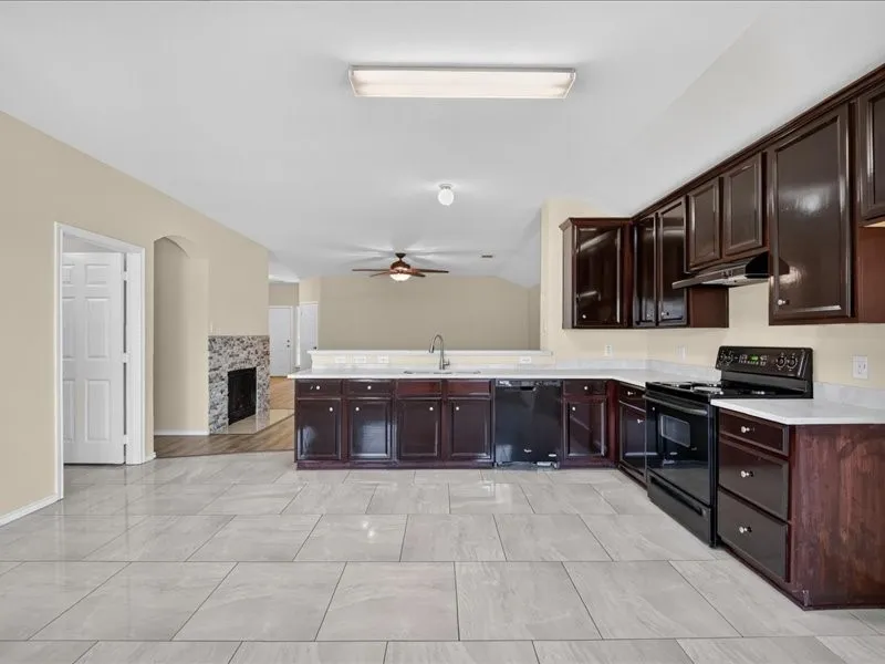 2313 Belmont Park Drive Denton, TX 76210