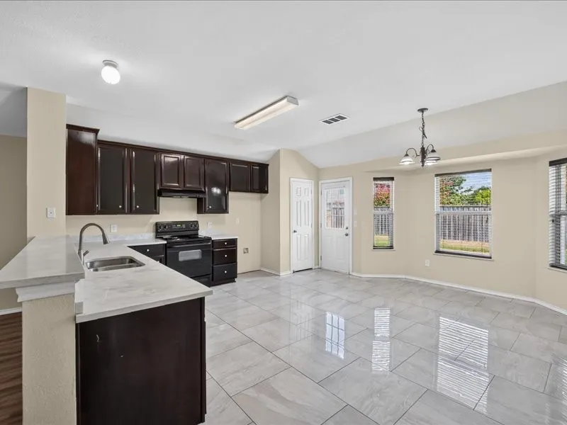 2313 Belmont Park Drive Denton, TX 76210
