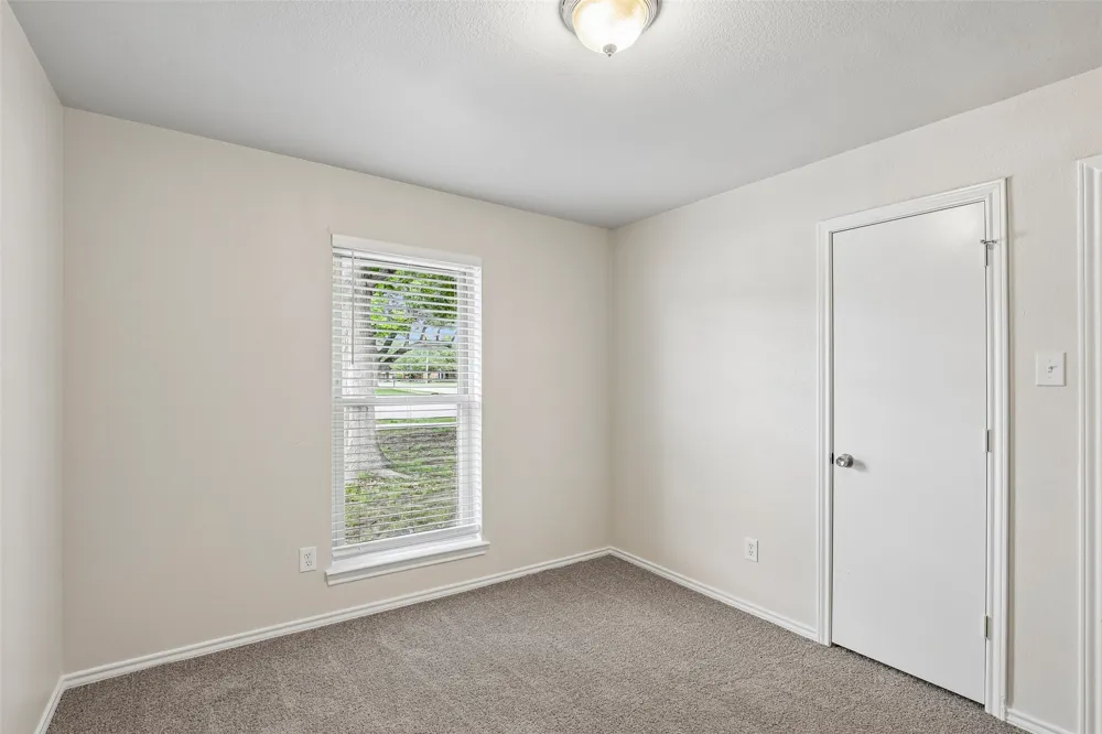 612 E Oak Street Wylie, TX 75098