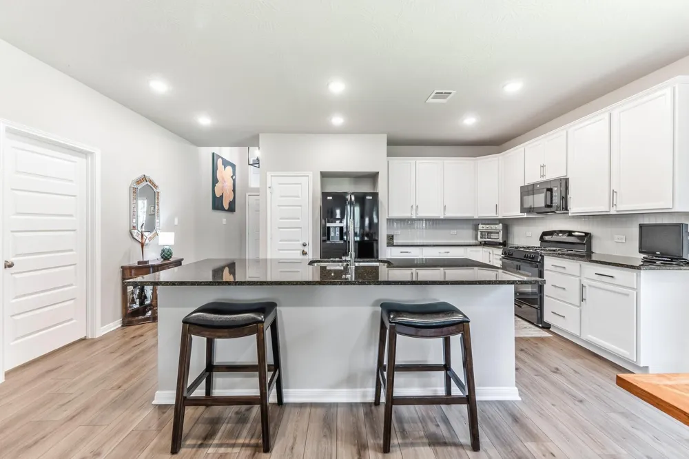 3701 Sage Lane Huntsville, TX 77340