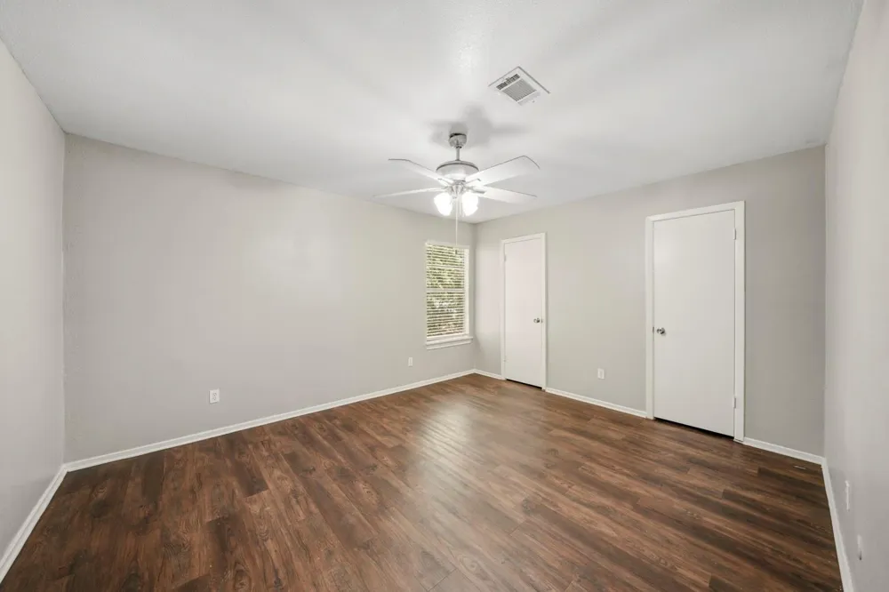 4605 Orange Circle Pearland, TX 77581