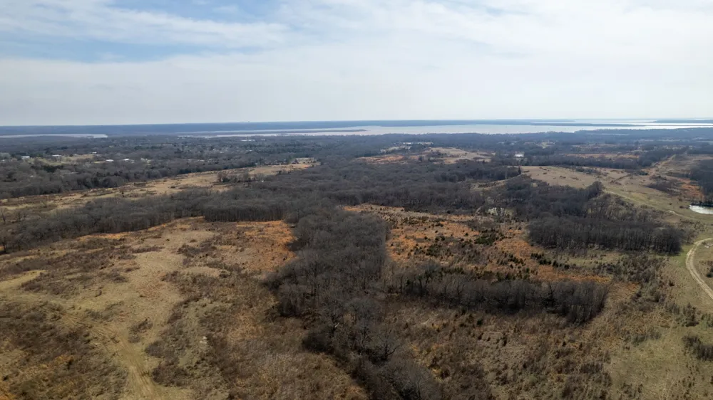 1 Bridgeview Madill, OK 73446