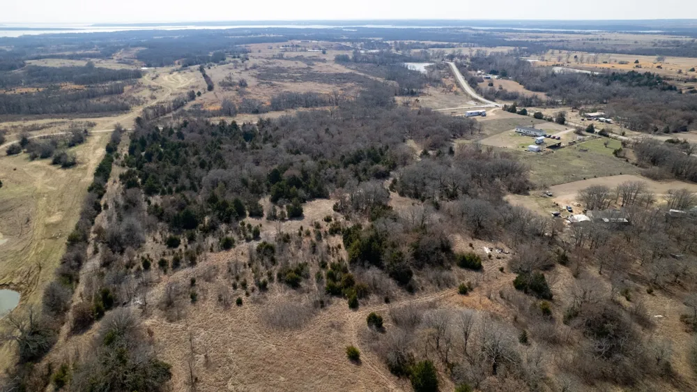 1 Bridgeview Madill, OK 73446
