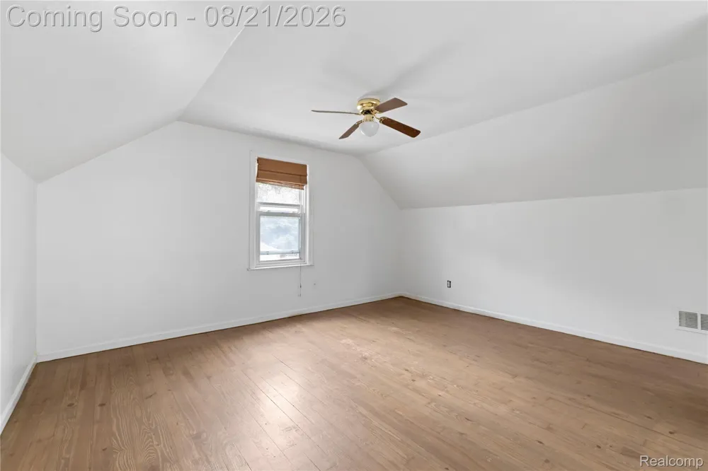 1849 Mayburn Street Dearborn City, MI 48128