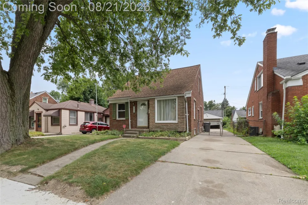 1849 Mayburn Street Dearborn City, MI 48128