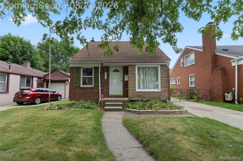 1849 Mayburn Street Dearborn City, MI 48128