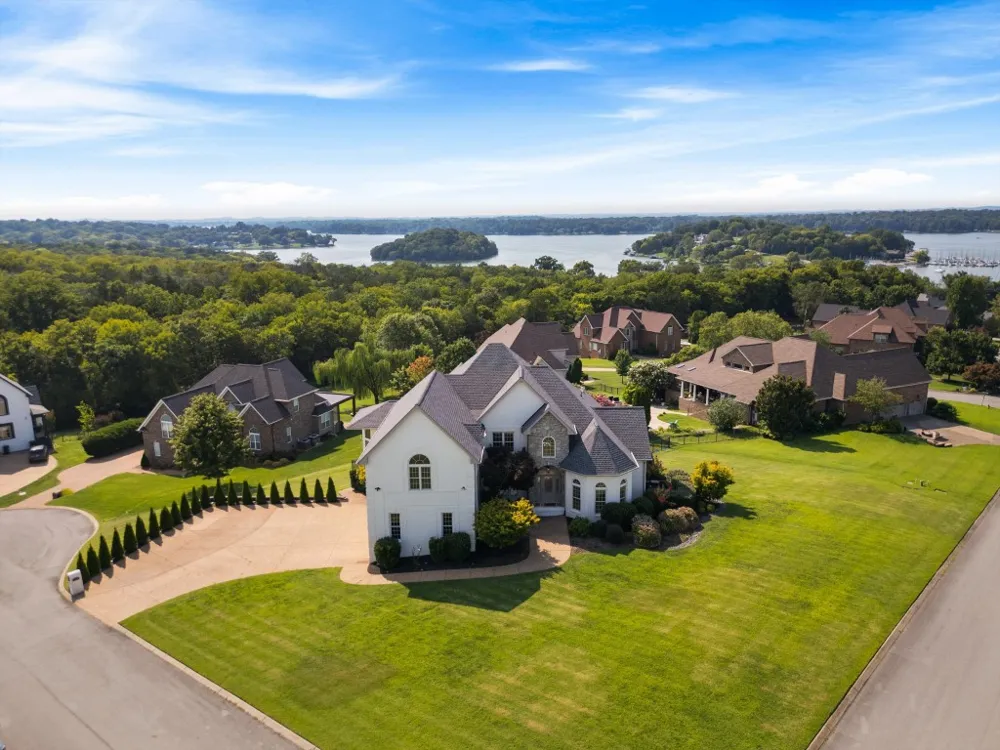 600 Mossy Pt Mount Juliet, TN 37122