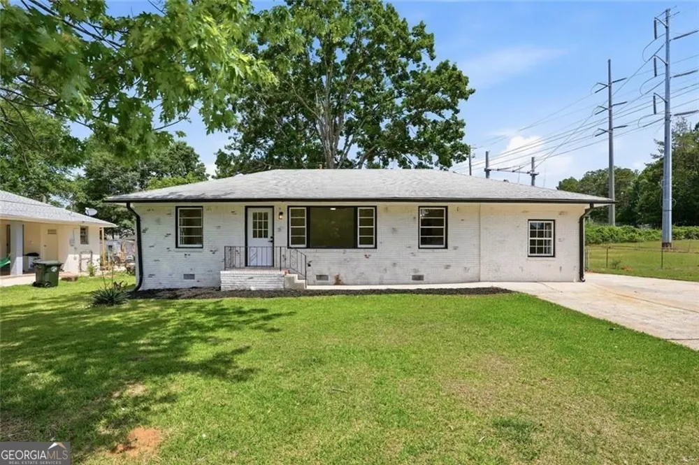 1902 Mural CIR Morrow, GA 30260
