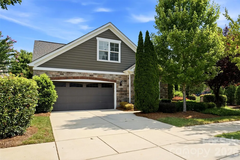 17004 Courtside Landing Drive Cornelius, NC 28031