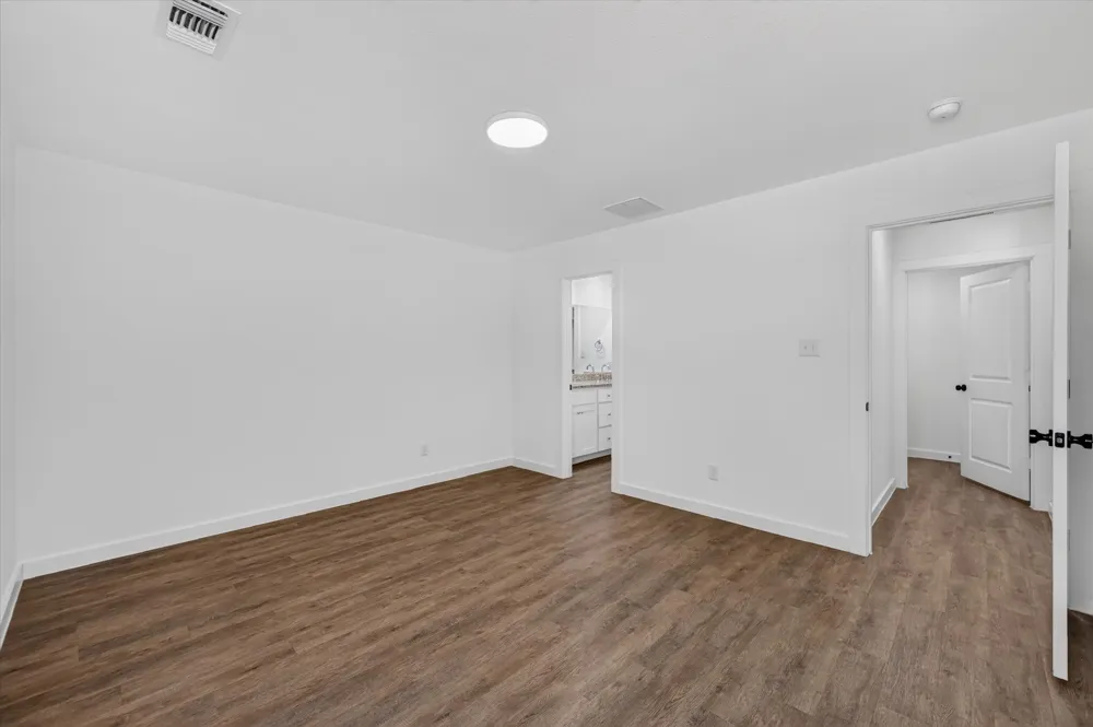 610 E Texas Street Denison, TX 75021