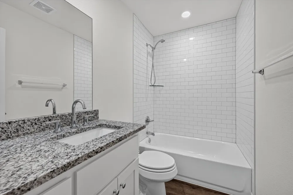 610 E Texas Street Denison, TX 75021
