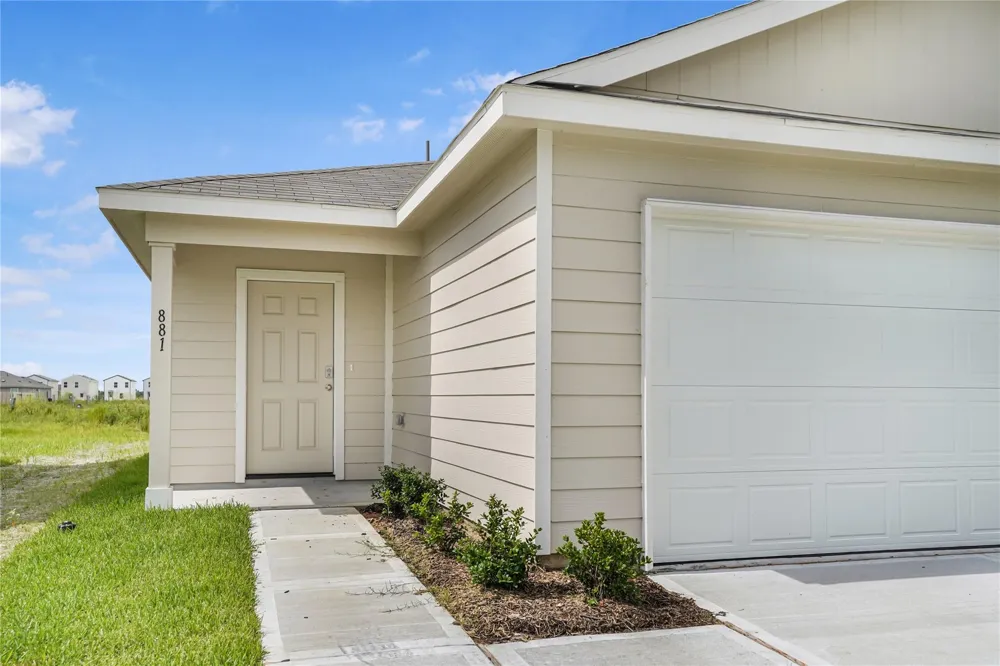 881 Road 590114 Cleveland, TX 77327