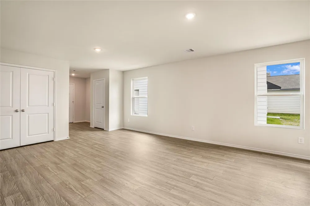 881 Road 590114 Cleveland, TX 77327