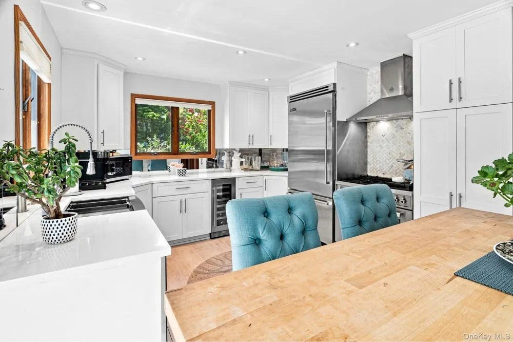 70 Fanning Avenue Hampton Bays, NY 11946