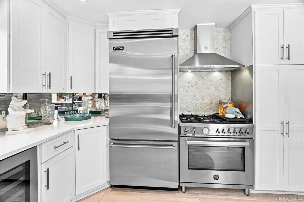 70 Fanning Avenue Hampton Bays, NY 11946