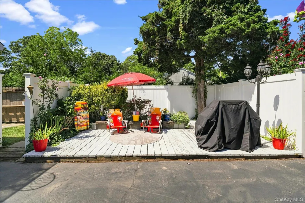 70 Fanning Avenue Hampton Bays, NY 11946
