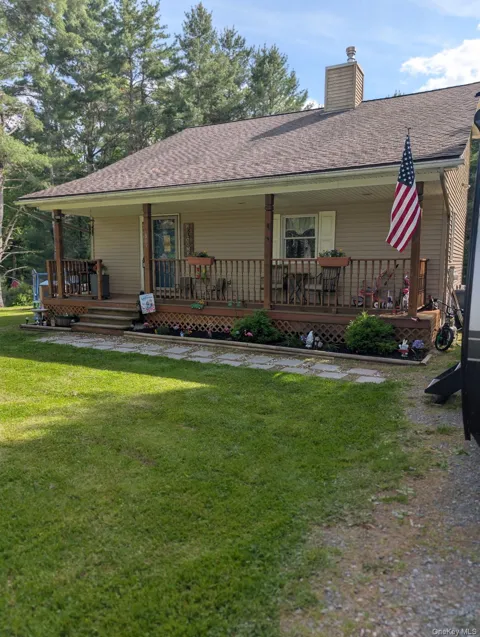 807 Beaver Brook Road