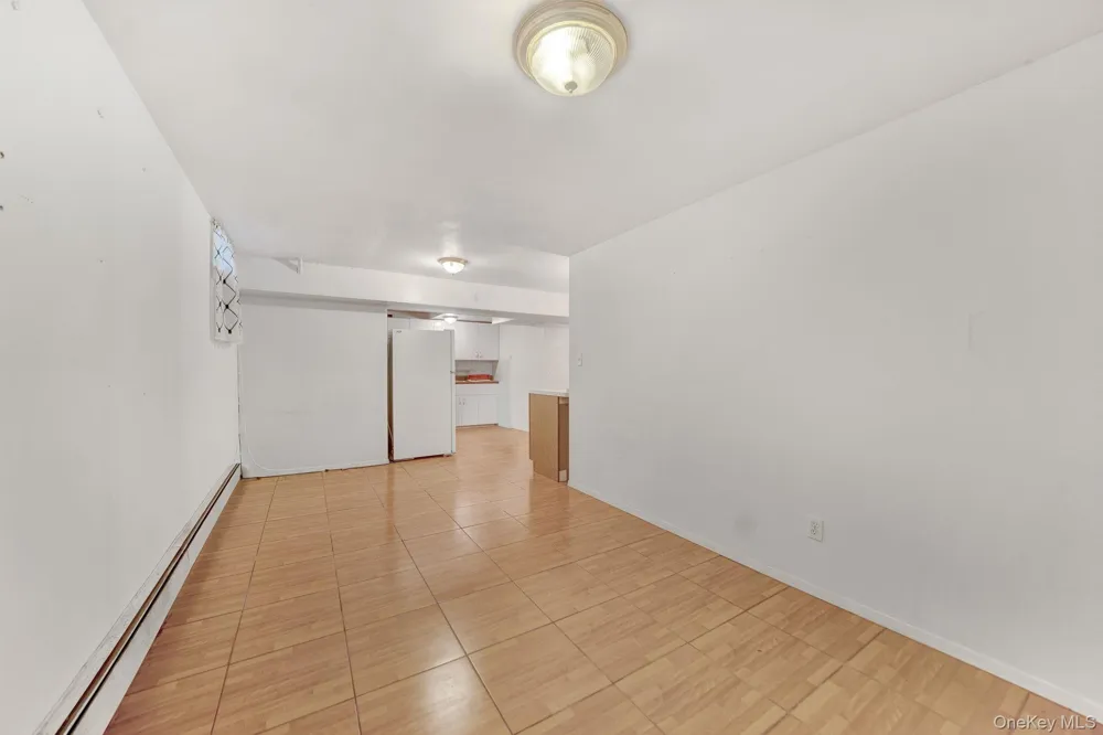 8833 195th Street Hollis, NY 11423