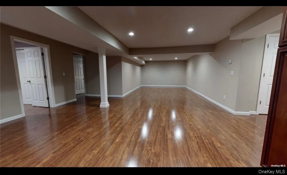 153 Constantine Way #153 Mount Sinai, NY 11766