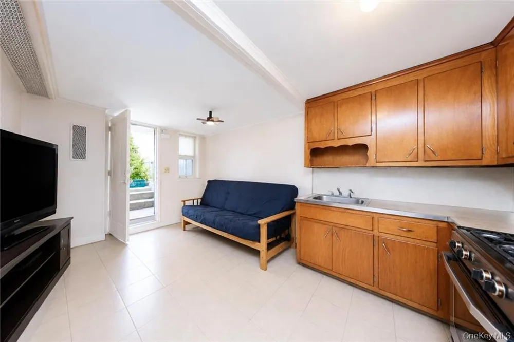 3401 Avenue U Brooklyn, NY 11234