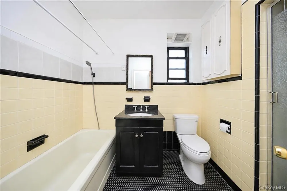 3401 Avenue U Brooklyn, NY 11234